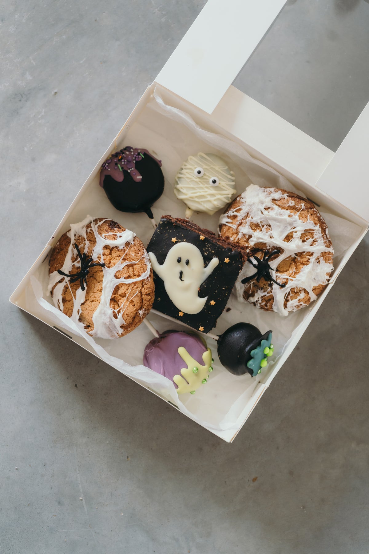 Halloween Trick or treat box