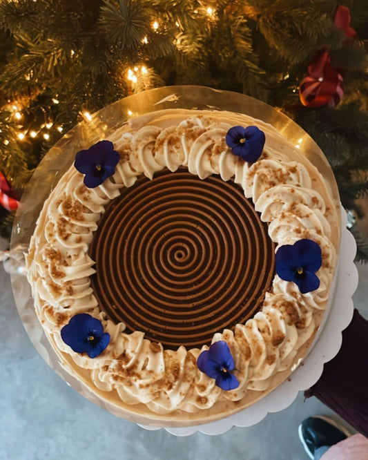 Deluxe Speculoos Cheesecake (8-12p)