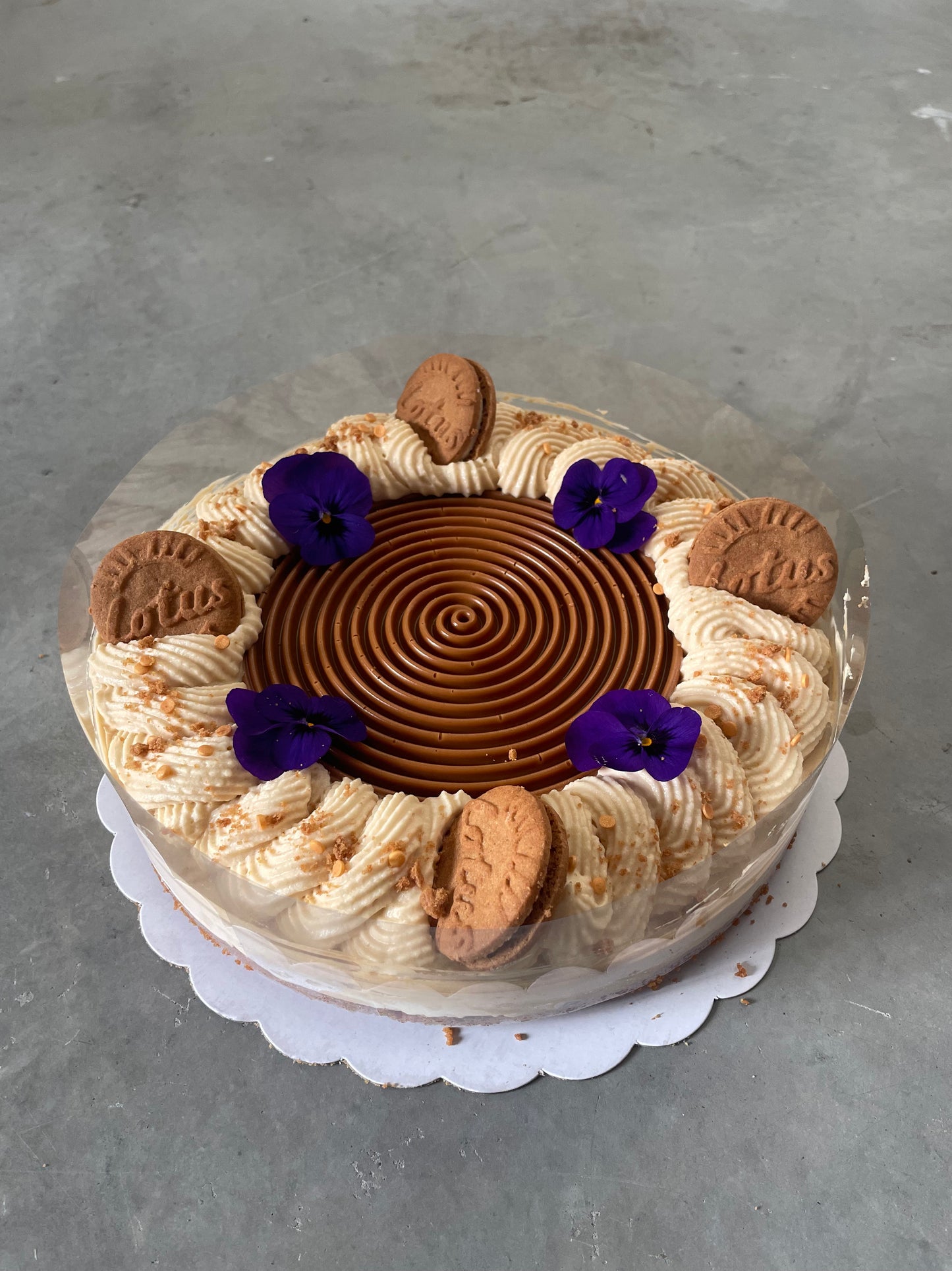 Deluxe Speculoos Cheesecake (8-12p)