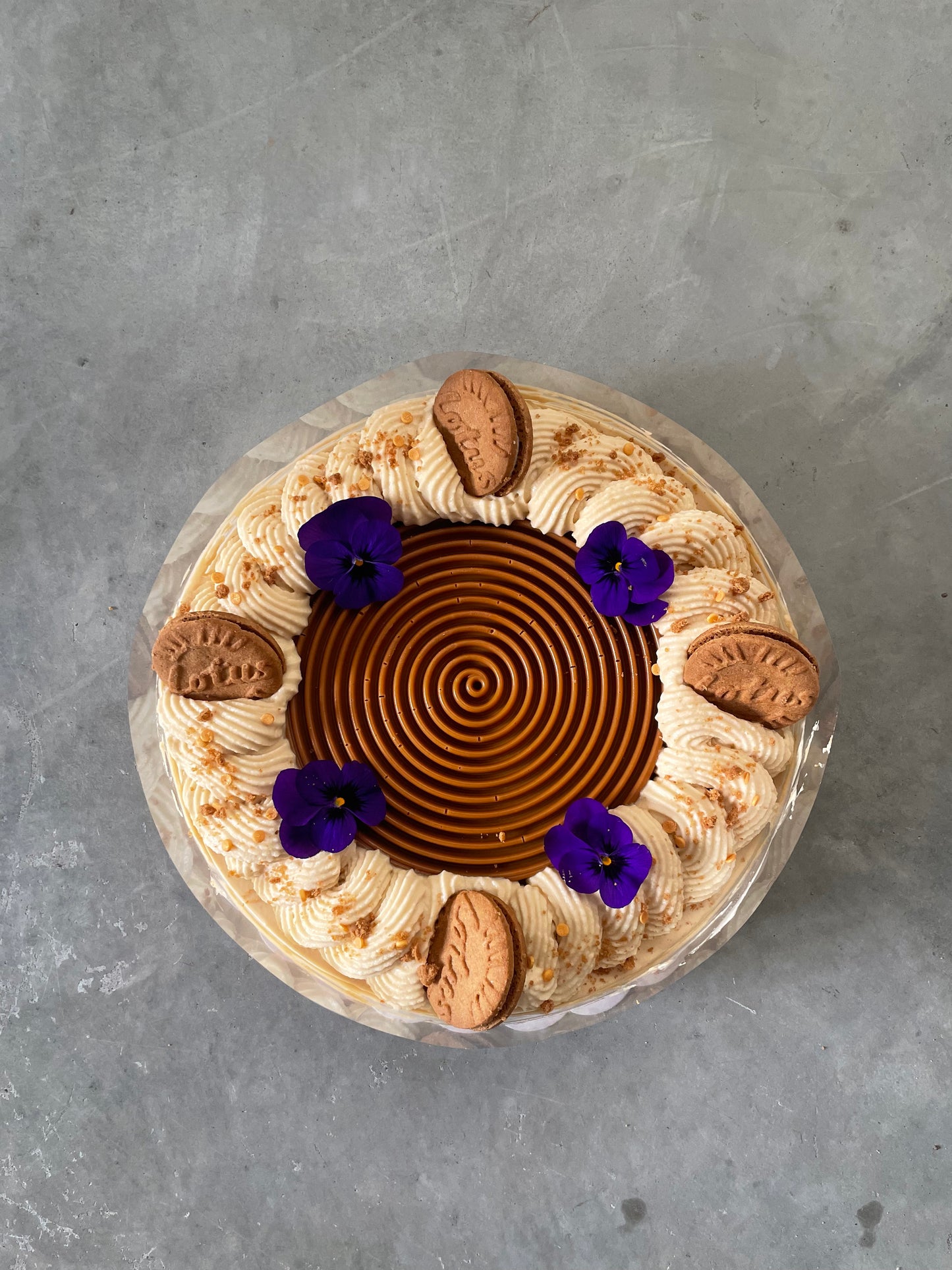 Deluxe Speculoos Cheesecake (8-12p)